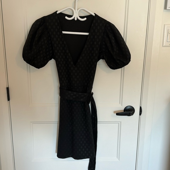 Zara black dress - Picture 2 of 3